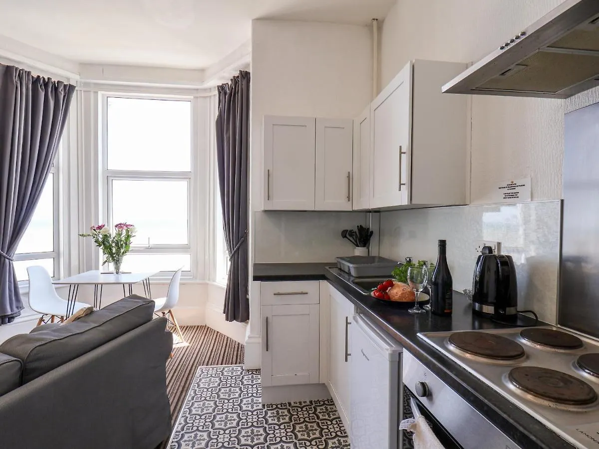 Apartment 6 Beach View Beaconsfield House Bridlington